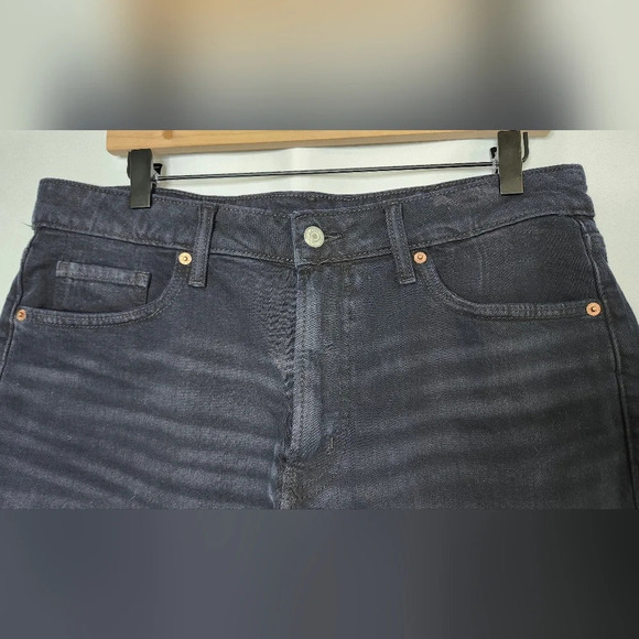 Old Navy Women's O.G. Straight Short Size 14 Washed Black Trinity Raw Hem Casual - Picture 2 of 7